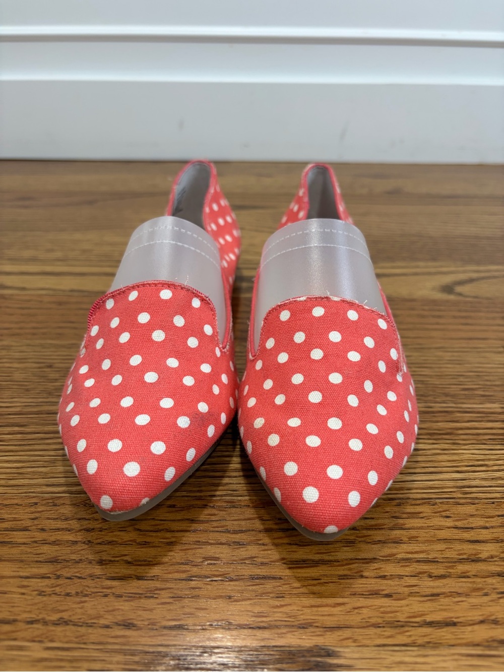 GAP Printed Coral Polka Dot Pointy Flats (8.5) - Picture 5 of 11
